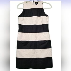 W by Worth Size 6 EUC Monochrome Sleeveless Dress